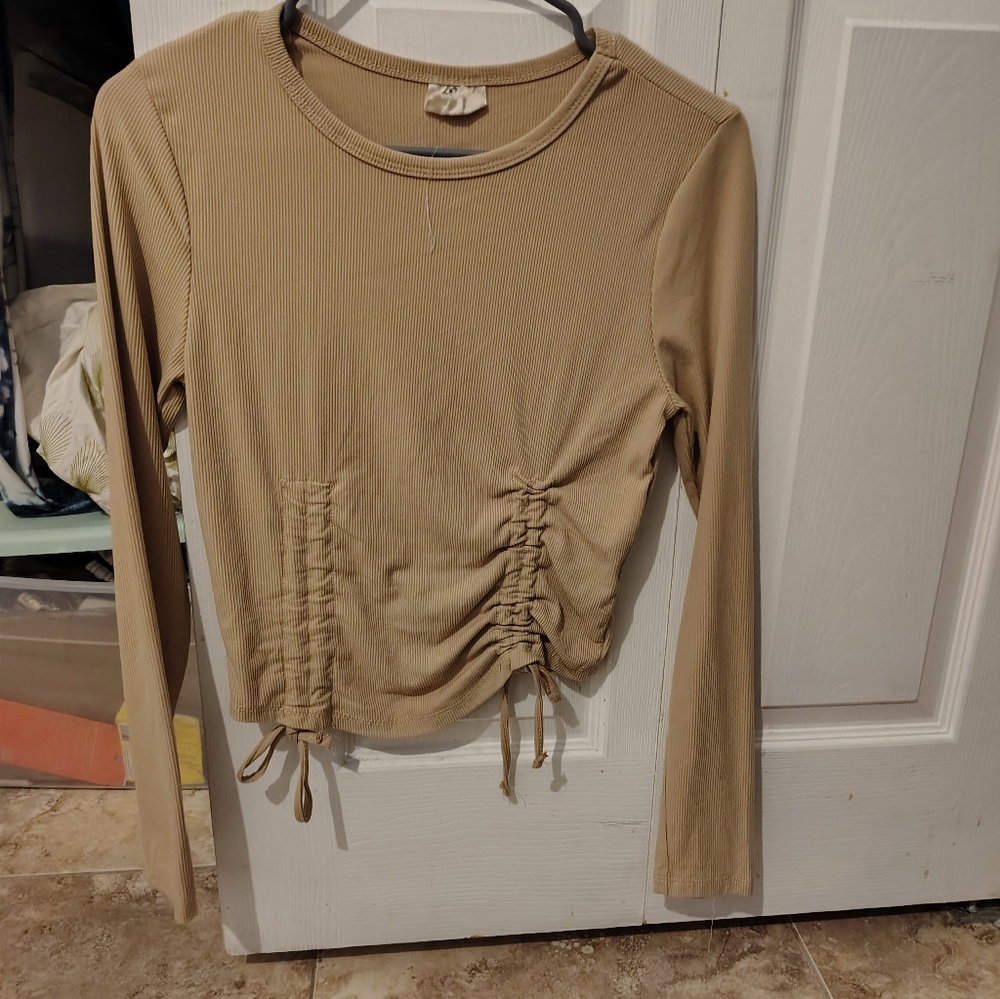 Zara Tan Ruched Long Sleeve Top M Super Cute euc